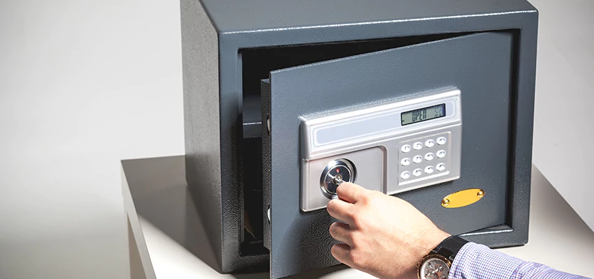 Jewelry Safe Unlocking Service in Upland, California